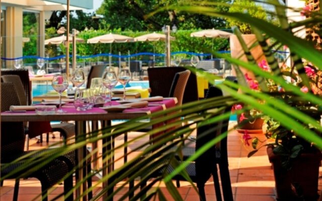 Park Inn By Radisson Orange Hotel