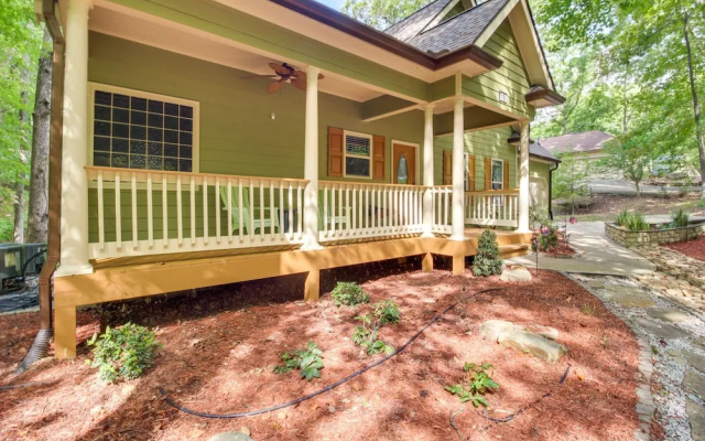 'serene Shores' Lakefront House w/ Dock!