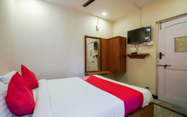 Raja Residency by OYO Rooms