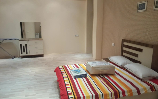 Charming 2 Bedroom Apartment near the City's Biggest Mall