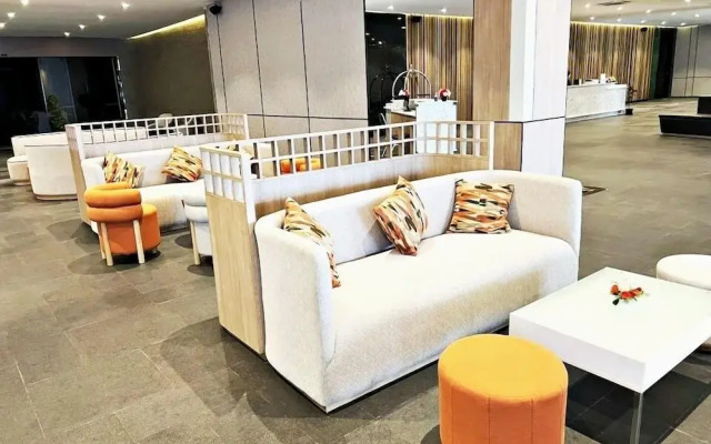 The Srivaree Airport Hotel