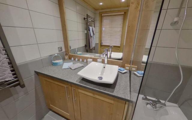 Appartement Villard-sur-Doron, 3 pièces, 6 personnes - FR-1-293-354