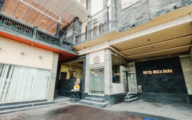 Hotel Mega Dana