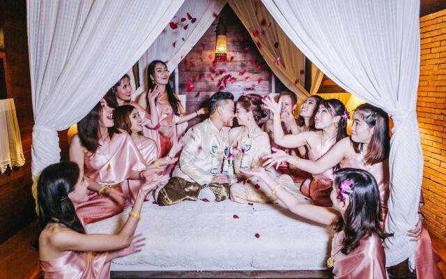 Baan Singkham Resort