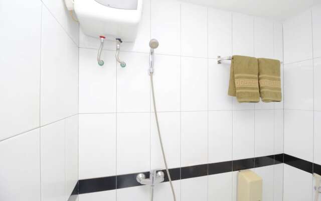Airy Amaliun Nusantara 15 Medan