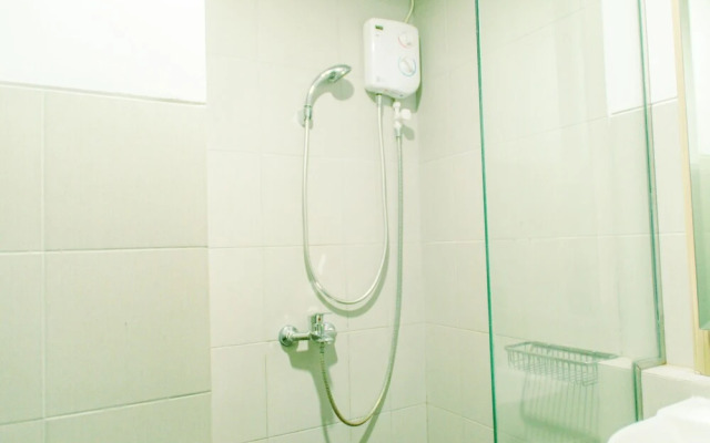 Comfort Living Studio Room At Bintaro Icon Apartment