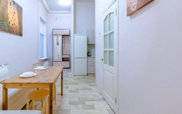 Апартаменты Welcome Home, Невский 72