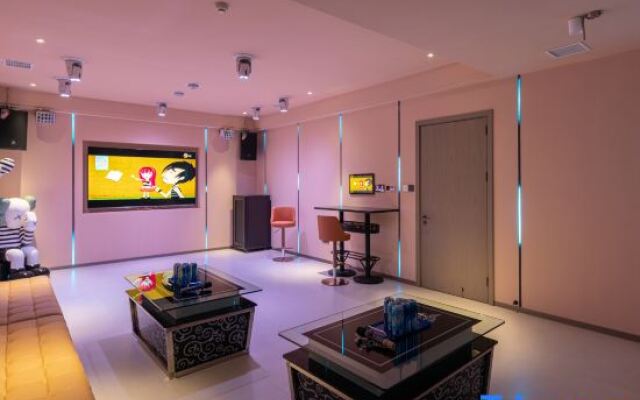 Zhimo Homestay (Wanfeng Linfenglin Huajing Branch)