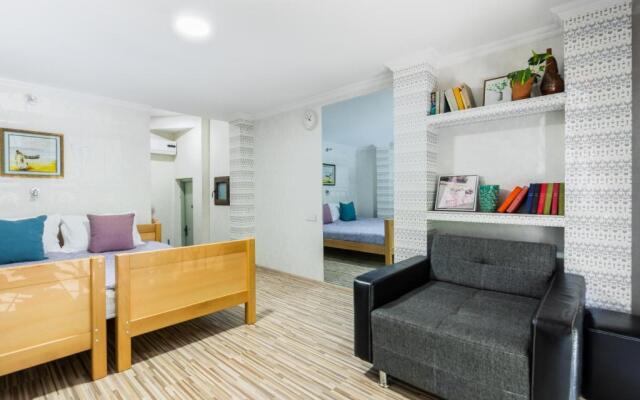 H&B Apartments Akhvelediani II