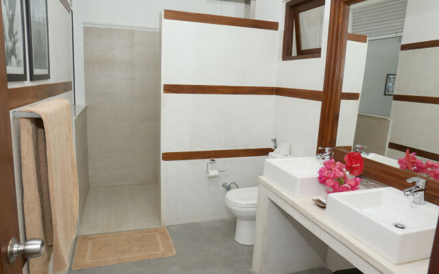 Sea World Boutique Hotel