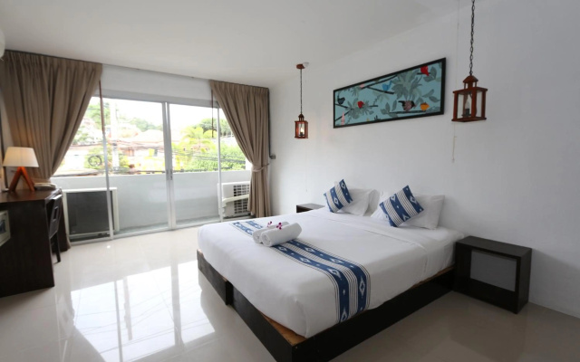 ZEN Rooms Basic Nanai Phuket – Guest Rooms – Patong