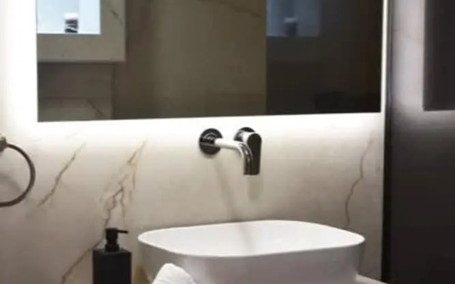 Lavish Living Suite Heraklion Crete