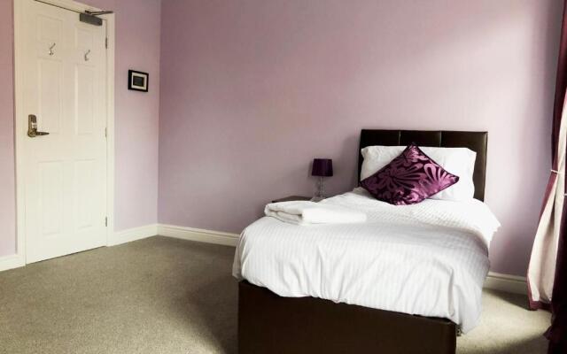 Sidings Holt - whole house sleeps up to 7