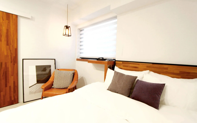 Daan Park Hotel - Hostel