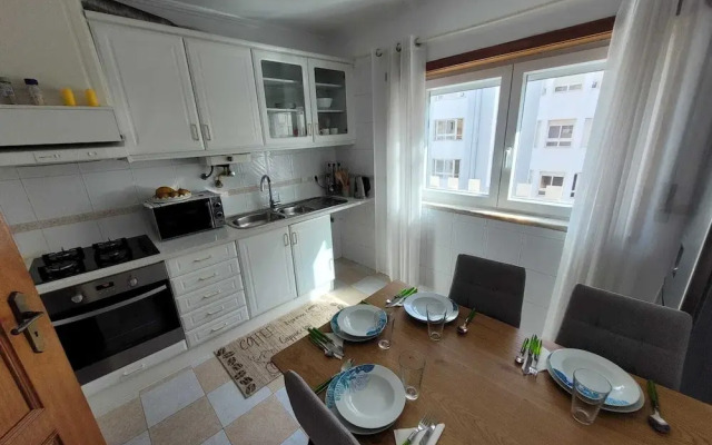 Mouro Rivers House - Remarkable 3-bed Apartment
