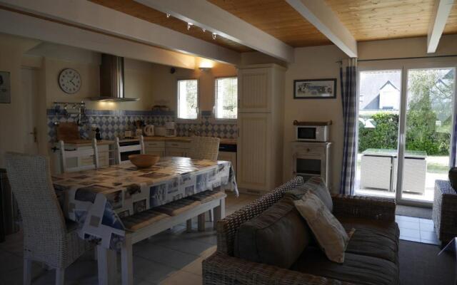 Maison Le Palais, 4 pièces, 6 personnes - FR-1-418-48