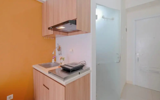 Strategic 2Br Near Unj At Green Pramuka City Apartment