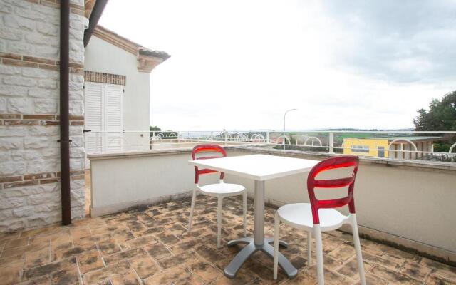 S23 - Sirolo, magnifico trilocale design con terrazzo