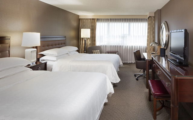 Sheraton Cavalier Calgary Hotel
