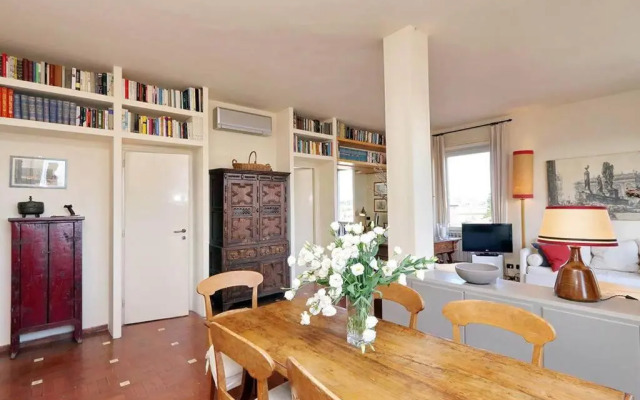 Sant Onofrio Terrace Apartment