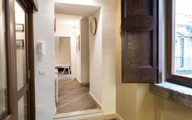 Via Carlo De Cesare 56 - Camera 2