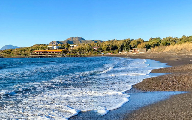 Therasia Resort Sea & Spa - The Leading Hotels of the World