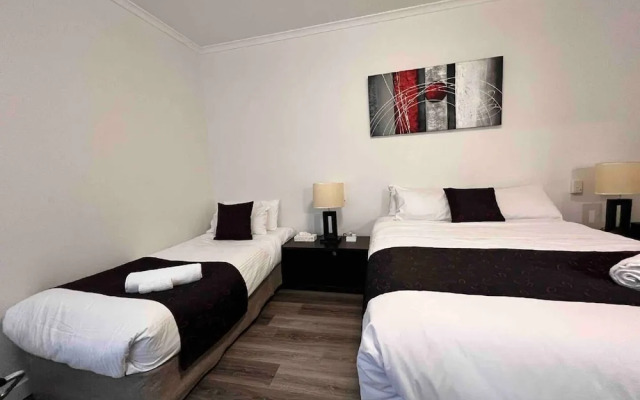 Unwind Adelaide City Studio No 312