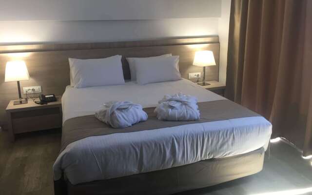 Akti Imperial Deluxe Resort & Spa Dolce by Wyndham - All inclusive