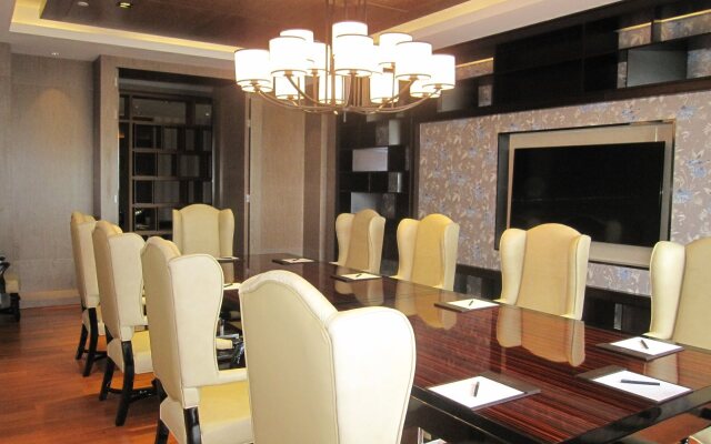 Silverworld Hotel