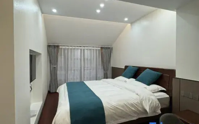 Xiaoxiang Homestay (Border City Chatong Scenic Area)