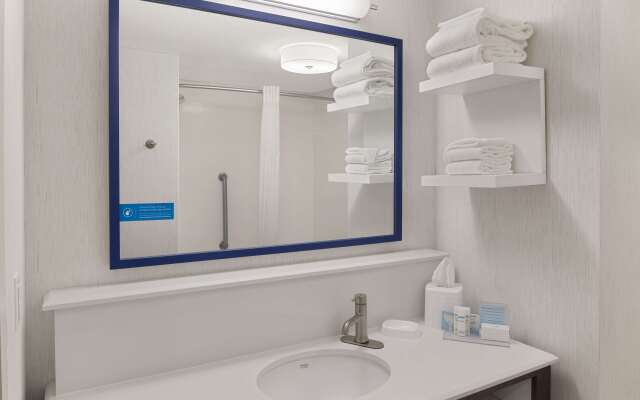 Hampton Inn Lagrange near Callaway Gardens