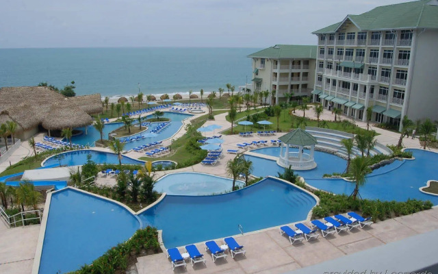 Grand Evenia Bijao Hotel — All Inclusive