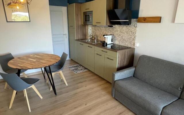 Studio sur le Domaine du Golf de Pont Royal