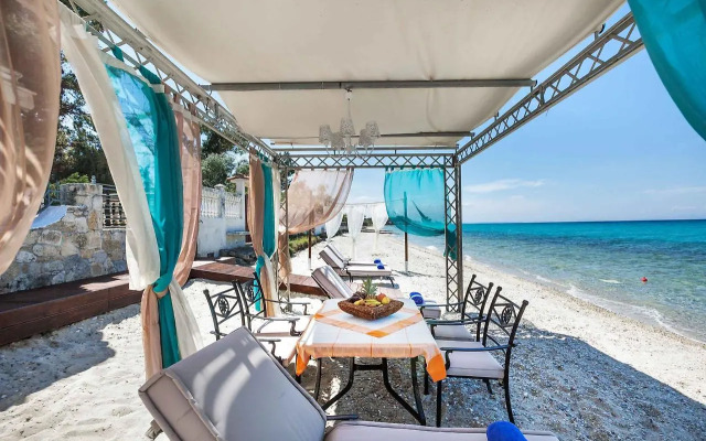 W Villas Halkidiki