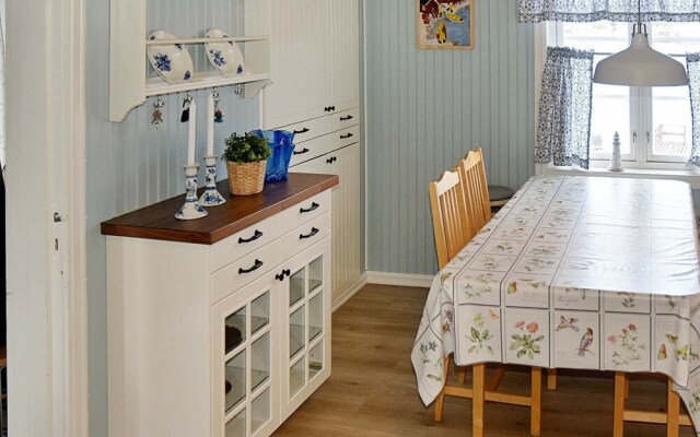 Holiday Home in AverÃ¸y