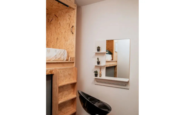 Deck Lodge - Hostel