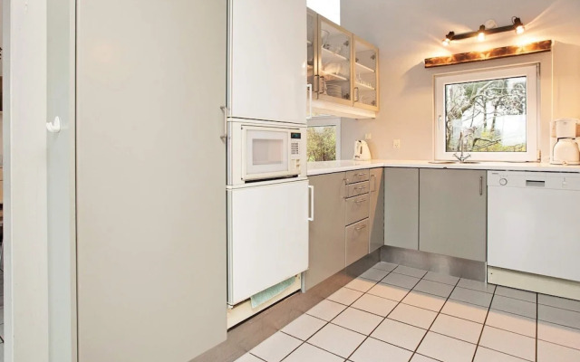 10 Person Holiday Home in Ebeltoft-by Traum