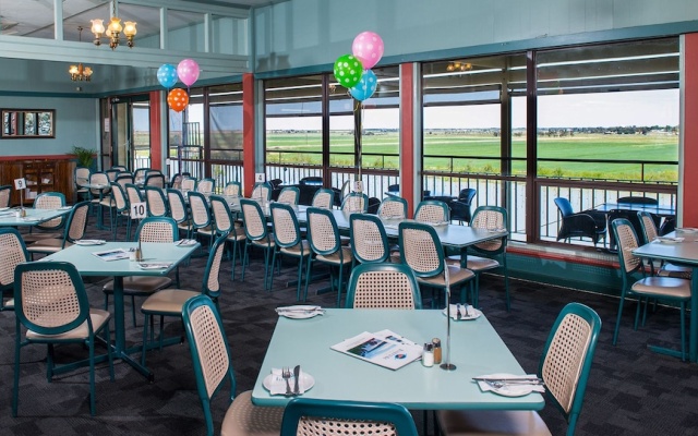 Riverside Hotel – Restaurant – Tailem Bend