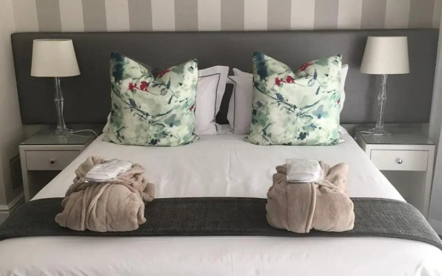 Cape Town Hollow Boutique Hotel