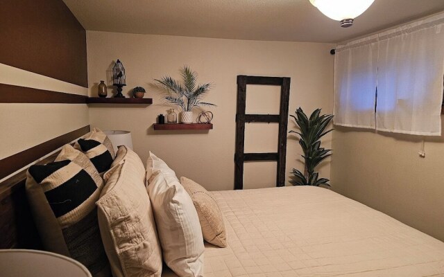 Alpenglow One Bedroom One Bath A09