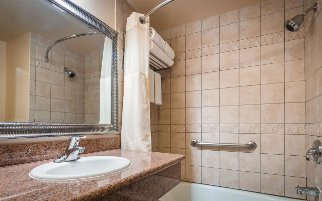 Best Western Plus Country Park Hotel