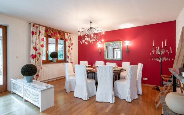 Beautiful Chalet in Zell Am See