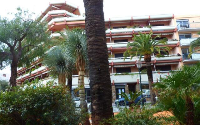 Appartement Le Lavandou, 2 pièces, 4 personnes - FR-1-308-127