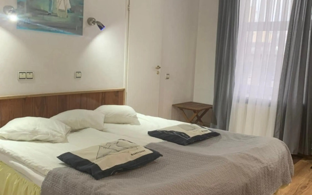 NB Hotel