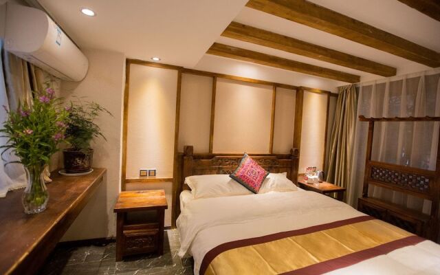 The Purplevine Inn Lijiang