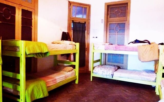 Cool Raúl Rock'N Hostel
