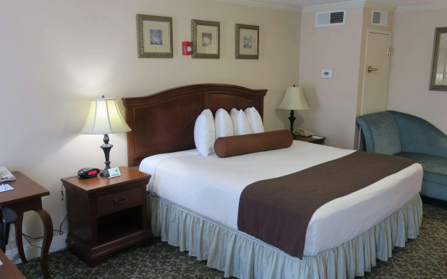 Best Western Plus French Quarter Courtyard Hotel