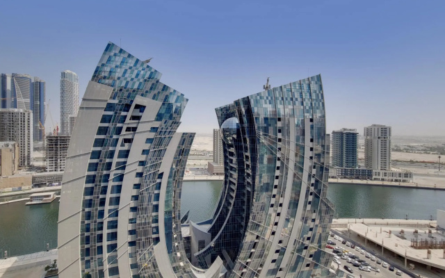 Business Bay - Vera Residences 2011