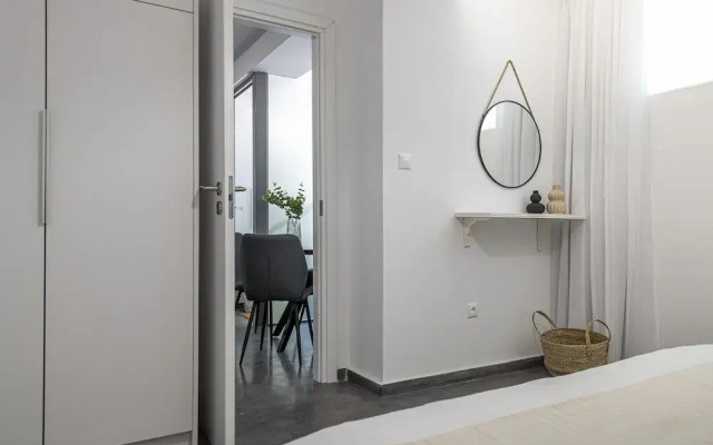 Phaedrus Living City Flat Loukianou