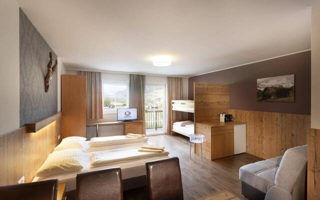 AlpenParks Hotel Montana Matrei